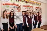Андрей Петровский с учениками / "Светлый путь"​