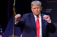 Дональд Трамп
