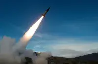 США поставили Украине ракеты ATACMS большой дальности
