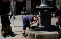 Жара, иллюстративное фото
