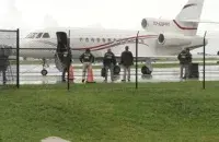 Dassault Falcon 900 стоит 13 миллионов долларов
