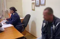 Гражданин Беларуси после задержания в Пскове

