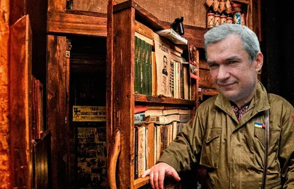 "Киев готов встречаться с представителями демсил Беларуси. Я не говорю не о персоналиях, а о нас всех, о демократическом движении" / коллаж Влада Рубанова, Еврорадио
