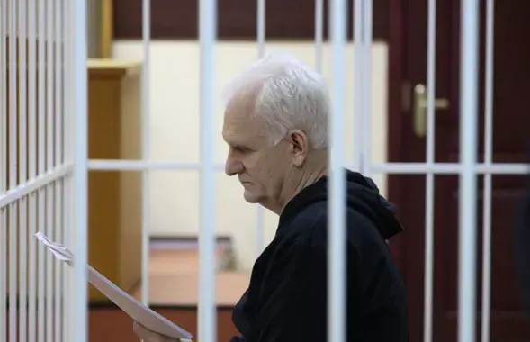 Алесь Беляцкий в суде / БЕЛТА
