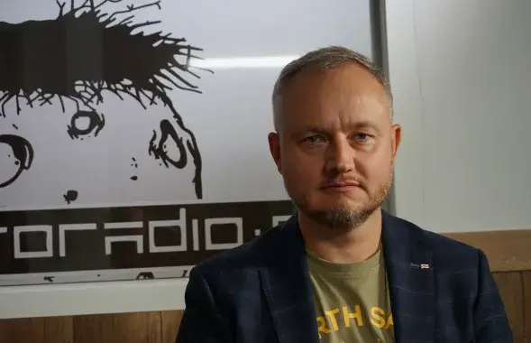 Александр Азаров

