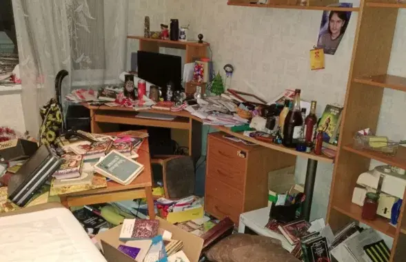 Кватэра пасля прыходу сілавікоў / homeldays.org
