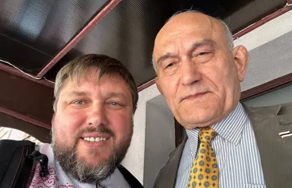 Аляксандр Рыкаў і Зянон Пазняк / t.me/balaganoffnews/
