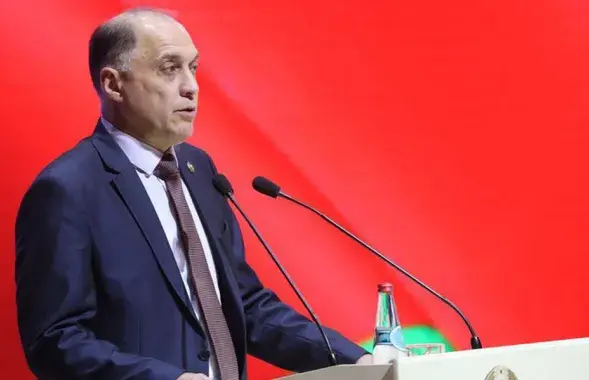 Аляксандр Вальфовіч выступае ў Гомелі / БЕЛТА
