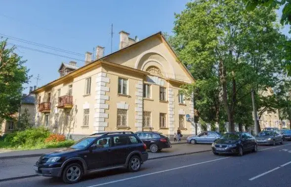 Типичный домик Осмоловки. Фото: газета "Звязда".