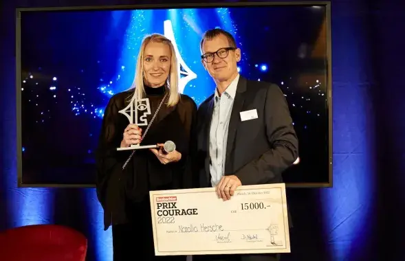 Natallia Hersche receives the Swiss Courage Award 2022 / Archive
