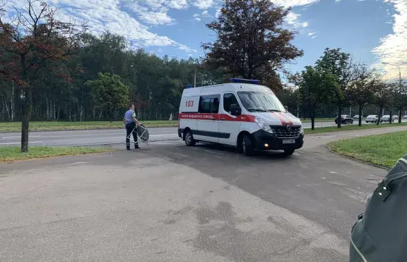 "Скорую" в парк пропустили / Еврорадио