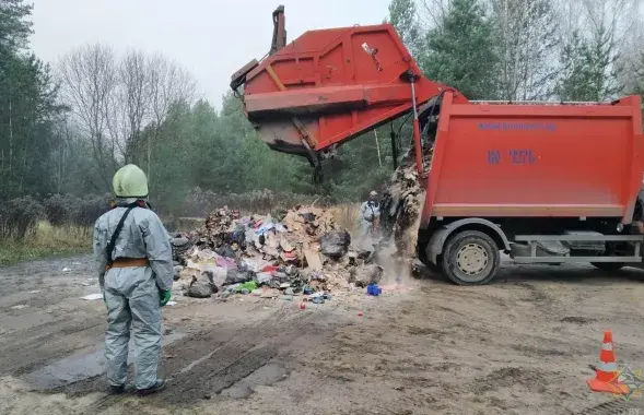 Свалка, где нашли радиоактивный йод / minsk.mchs.gov.by​