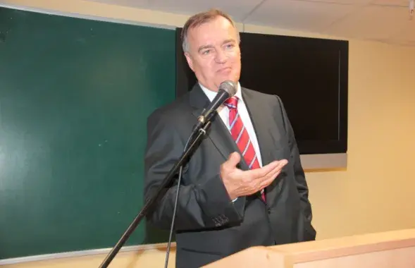 Siarhey Kastsiuchenka / fir.bsu.by
