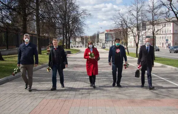 Оргкомитет и участники праймериз / "Фэйсбук"