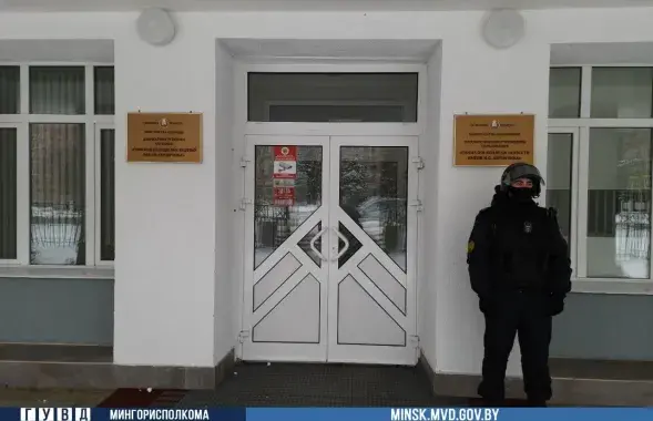 Неизвестные "заминировали" пять минских школ / t.me/police_minsk​