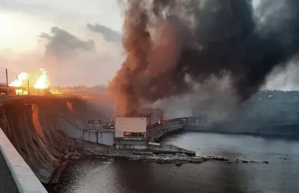 ДнепраГЭС пасля расійскай атакі

