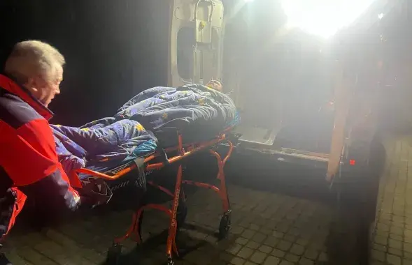 Леаніда Волкава вязуць у бальніцу
