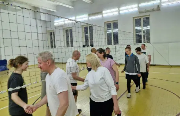Анатолий Маркевич слева на переднем плане
