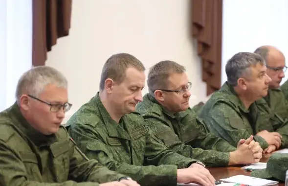 Сумныя кіраўнікі
