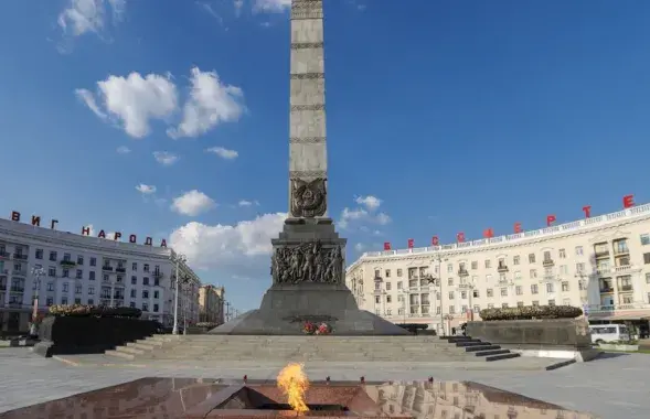 На плошчы Перамогі ў Мінску

