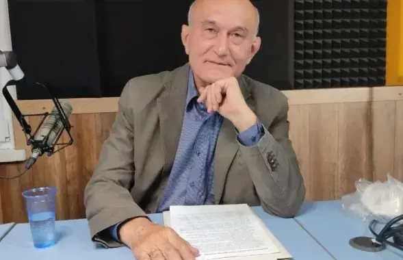 Зянон Пазняк
