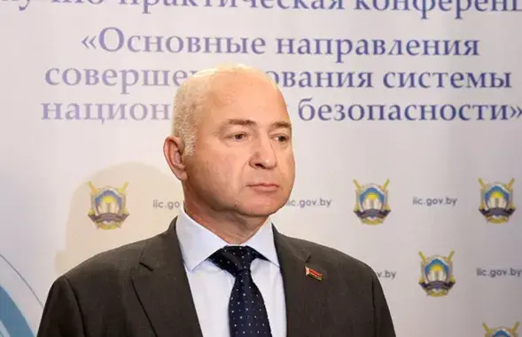 Дзмітрый Гара
