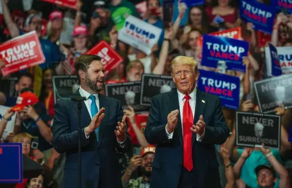 Дональд Трамп падчас свайго выступу ў Мічыгане
