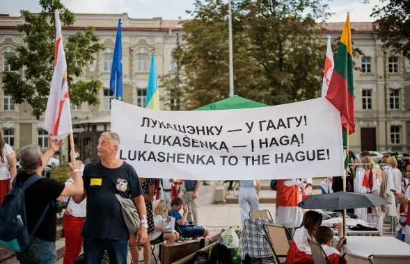 На акцыі беларусаў у Вільні, 9 жніўня 2024-га
