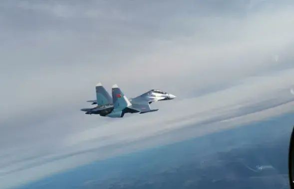Flights are carried out at an altitude of about 8 thousand meters.
