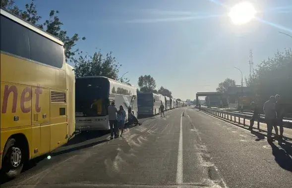 Латвія хоча спыніць рэгулярныя аўтобусныя рэйсы ў Беларусь.
