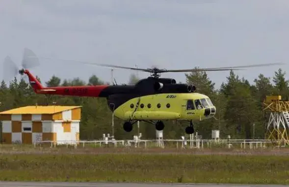 Верталёт у аэрапорце расійскага Наябрска&nbsp;
