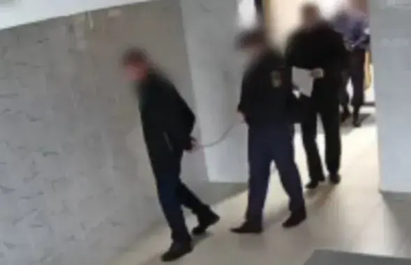 Подозреваемых поместили под стражу

