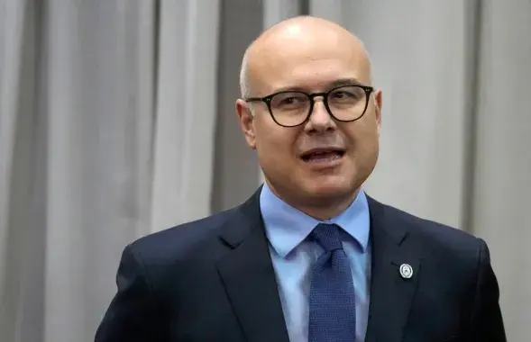 Прэм'ер Сербіі Мілаш Вучавіч ідзе ў адстаўку
