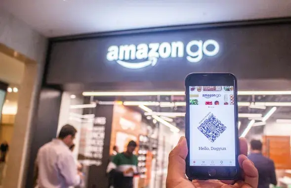 Amazon, кампанія Джэфа Безаса
