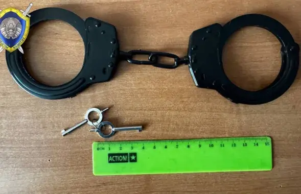 Старшакурснік здзекваўся з малодшага студэнта
