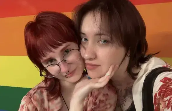 Гера (слева) и её подруга Алина
