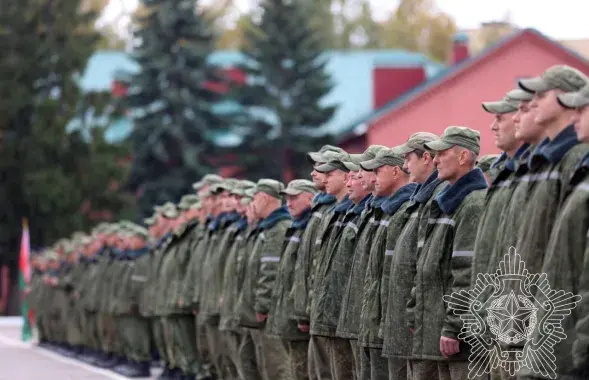 "Нядбайныя аграрыі" прайшлі зборы ў войску
